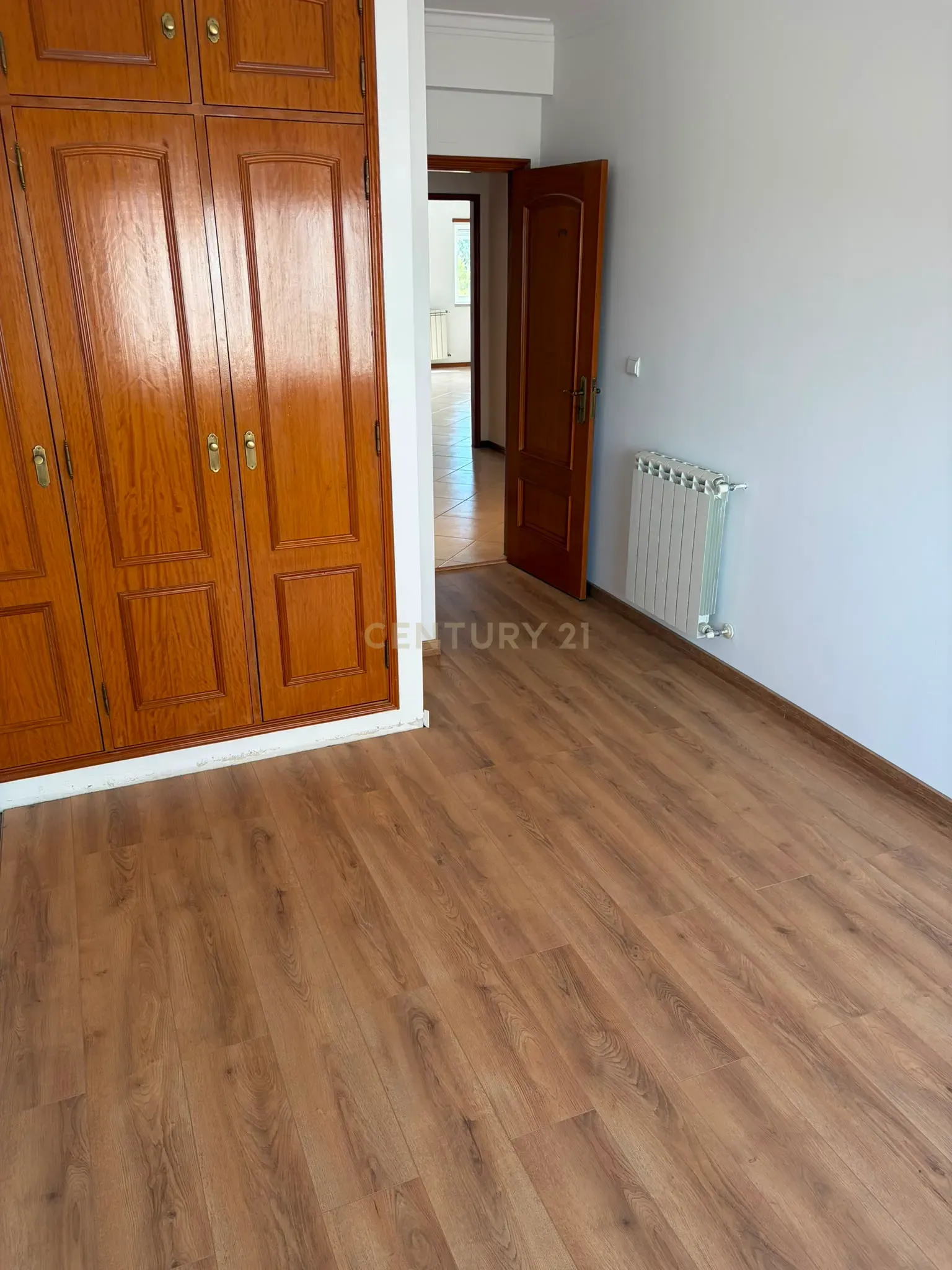 Fotografia 11 de Apartamento Central com Luz Natural e Proximidade a Serviços