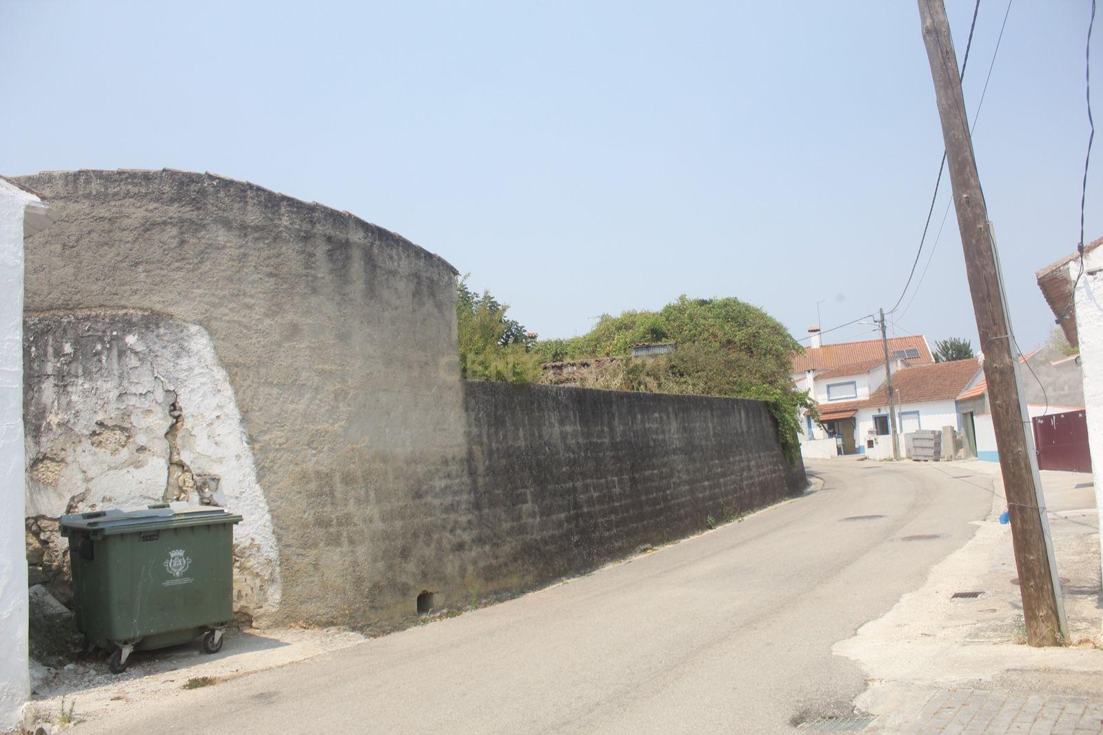 Fotografia 9 de Ruína com Potencial em Moçarria, Santarém