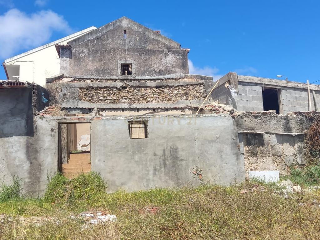 Terreno Urbano em A- da Beja-  Amadora, Oportunidade Única por 140.000€ - Image 6