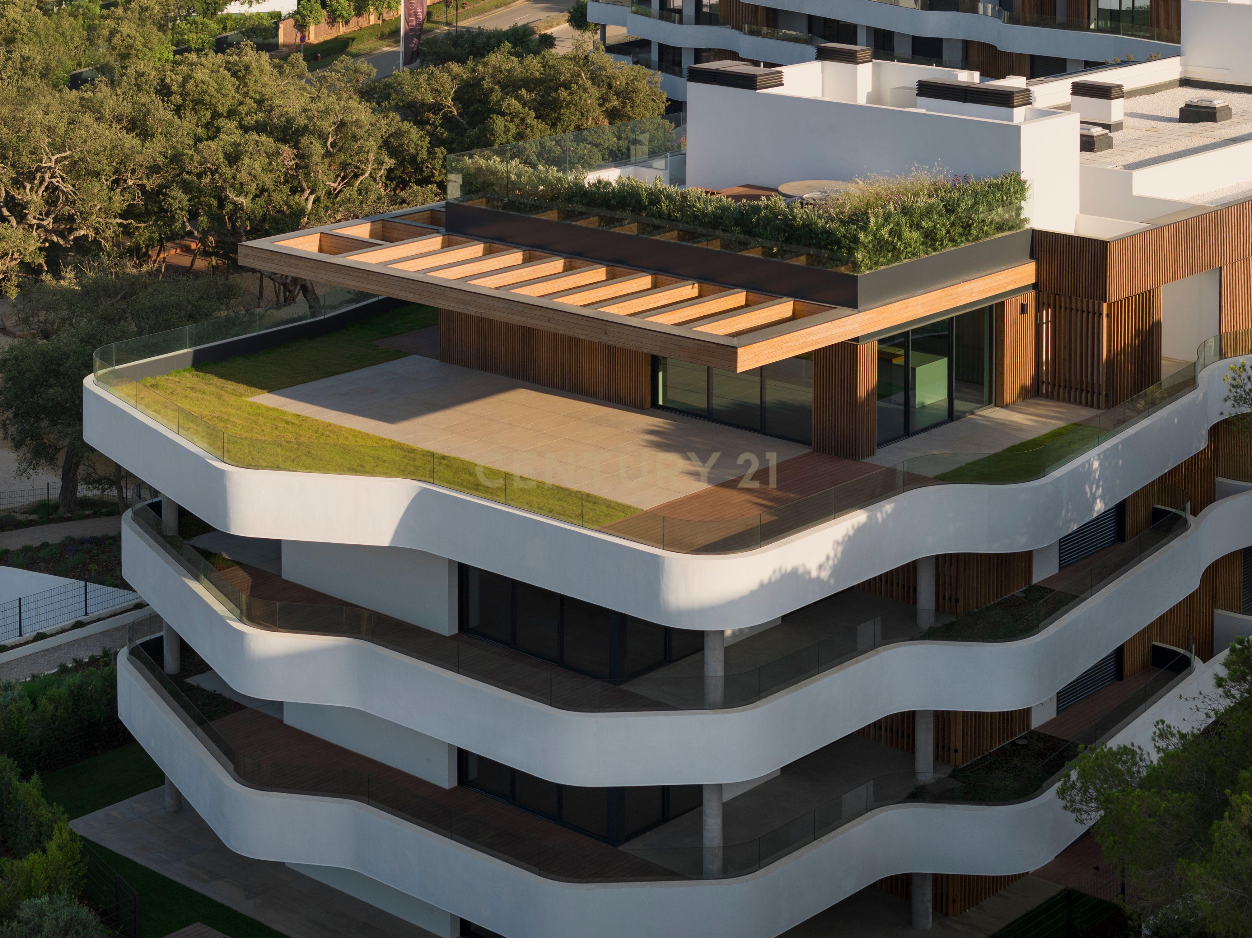 Apartamento de luxo com vistas para o mar. - Image 2