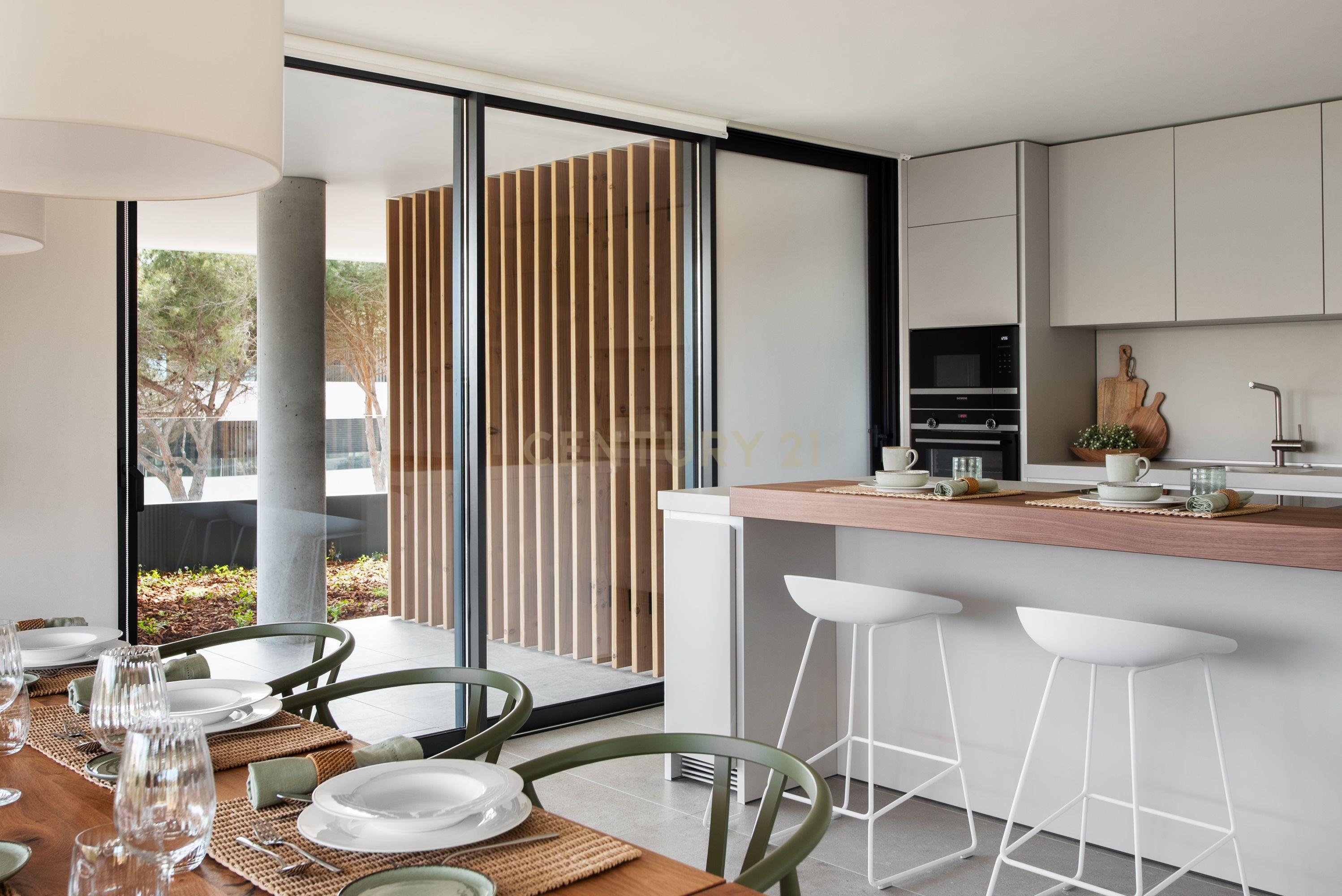 Apartamento de luxo com vistas para o mar. - Image 7