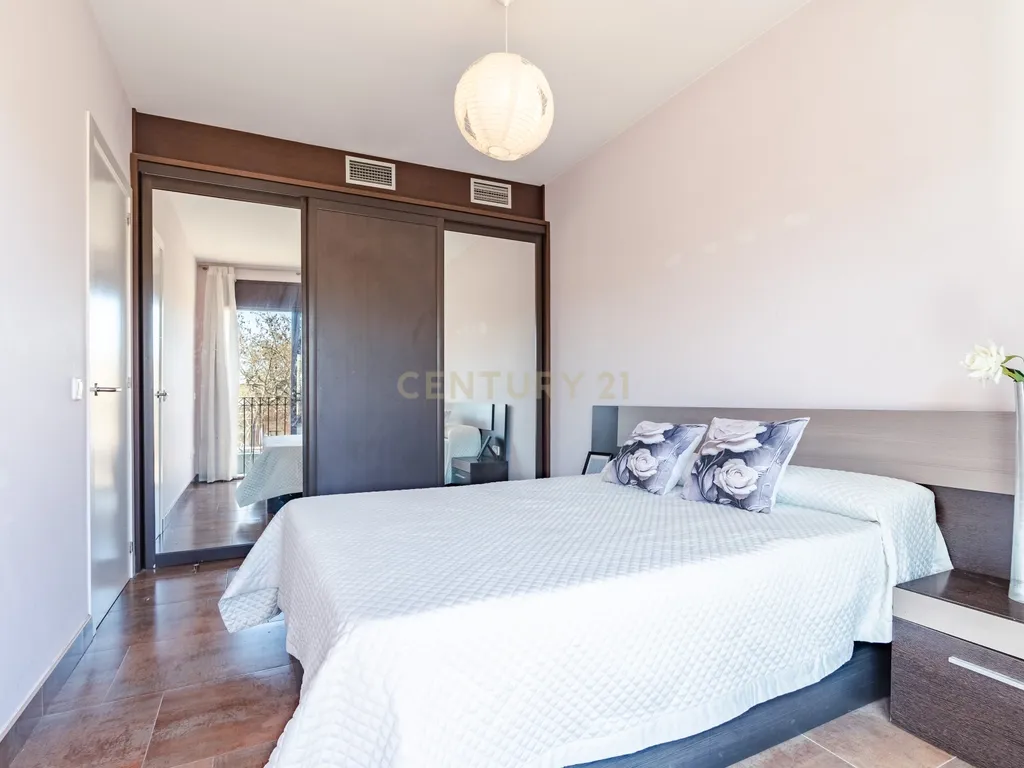 Apartamento amplo de 3 quartos no coração de Vendrell - Image 38