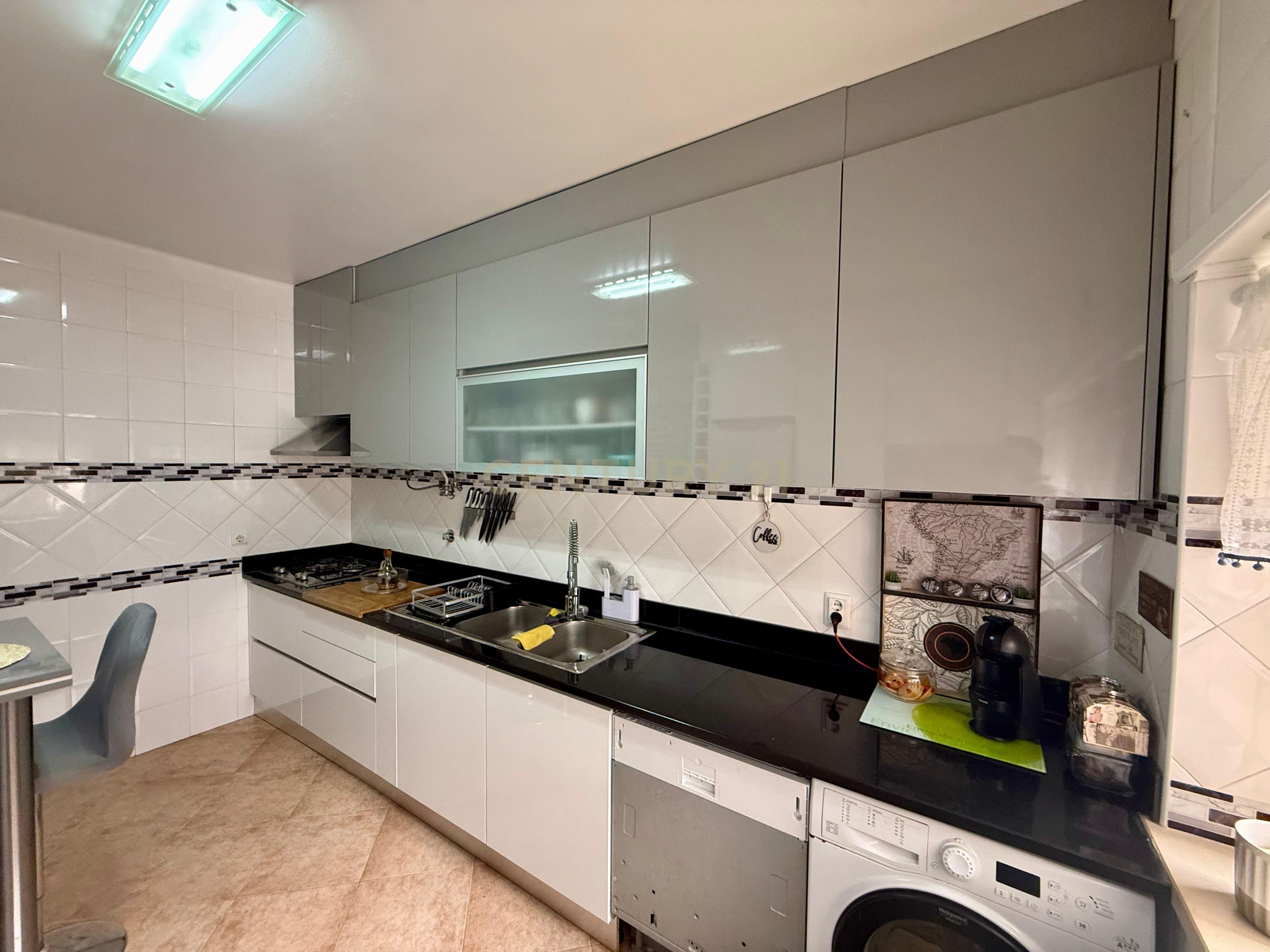 Fotografia 7 de Apartamento T3 R/Chão em Nossa Senhora de Fátima, Entroncamento