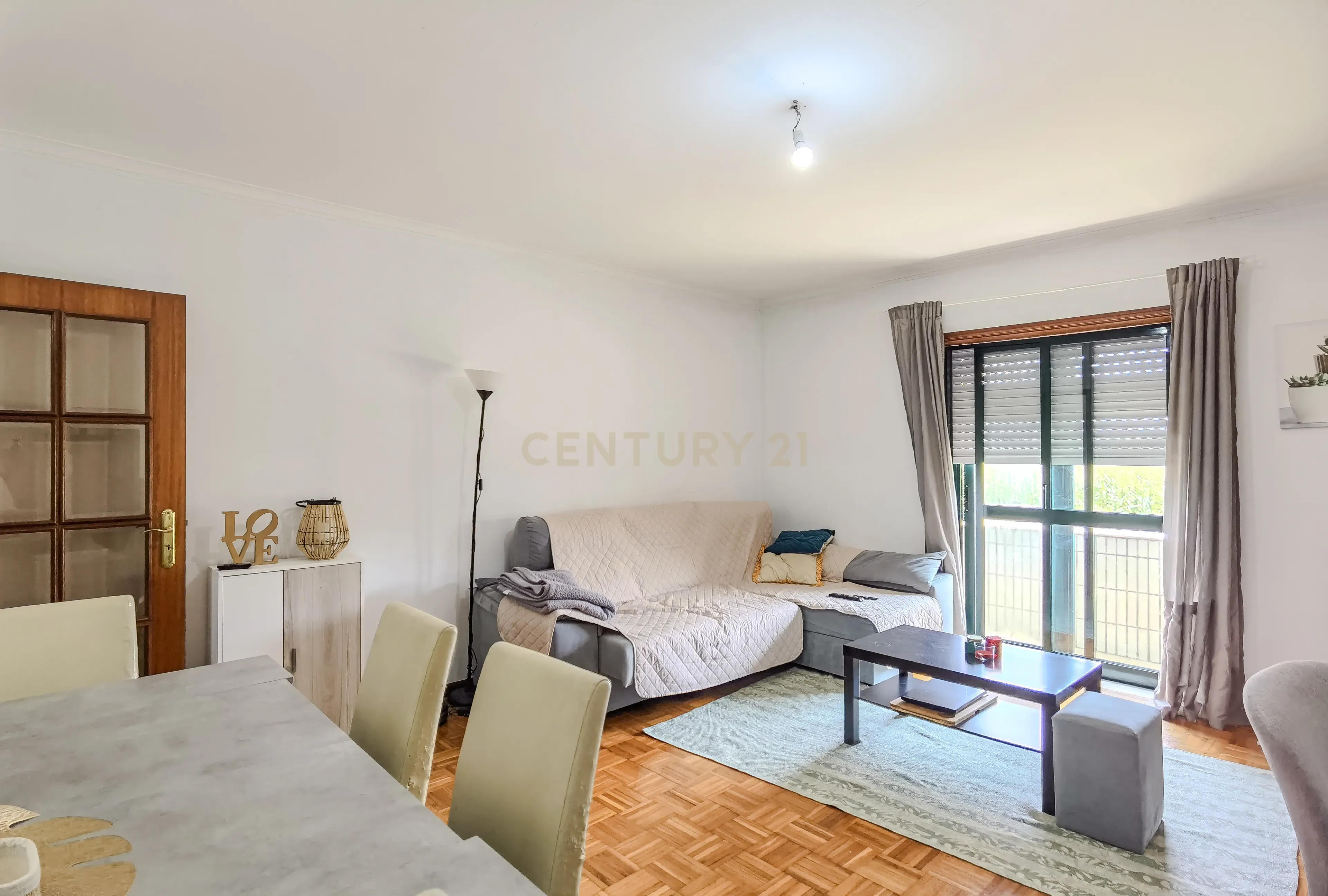 Apartamento T1+1 com Garagem e Vista Rio, Oliveira do Douro, Vila Nova de Gaia - Image 7