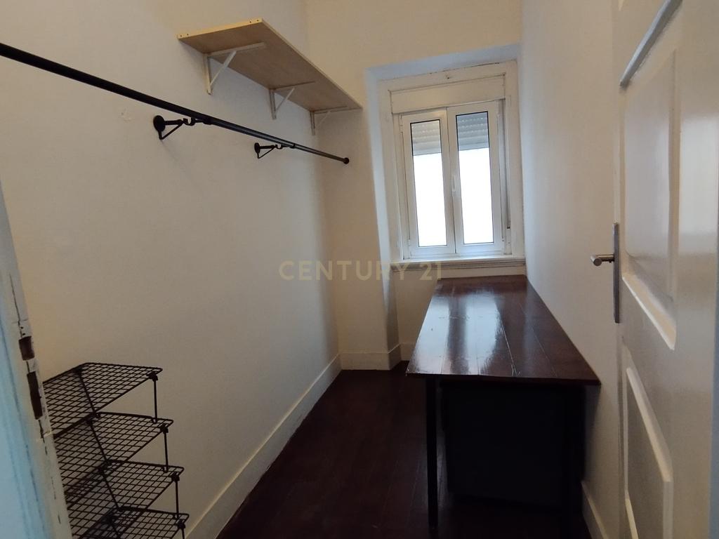 Apartamento T4 em Santarém - Image 5