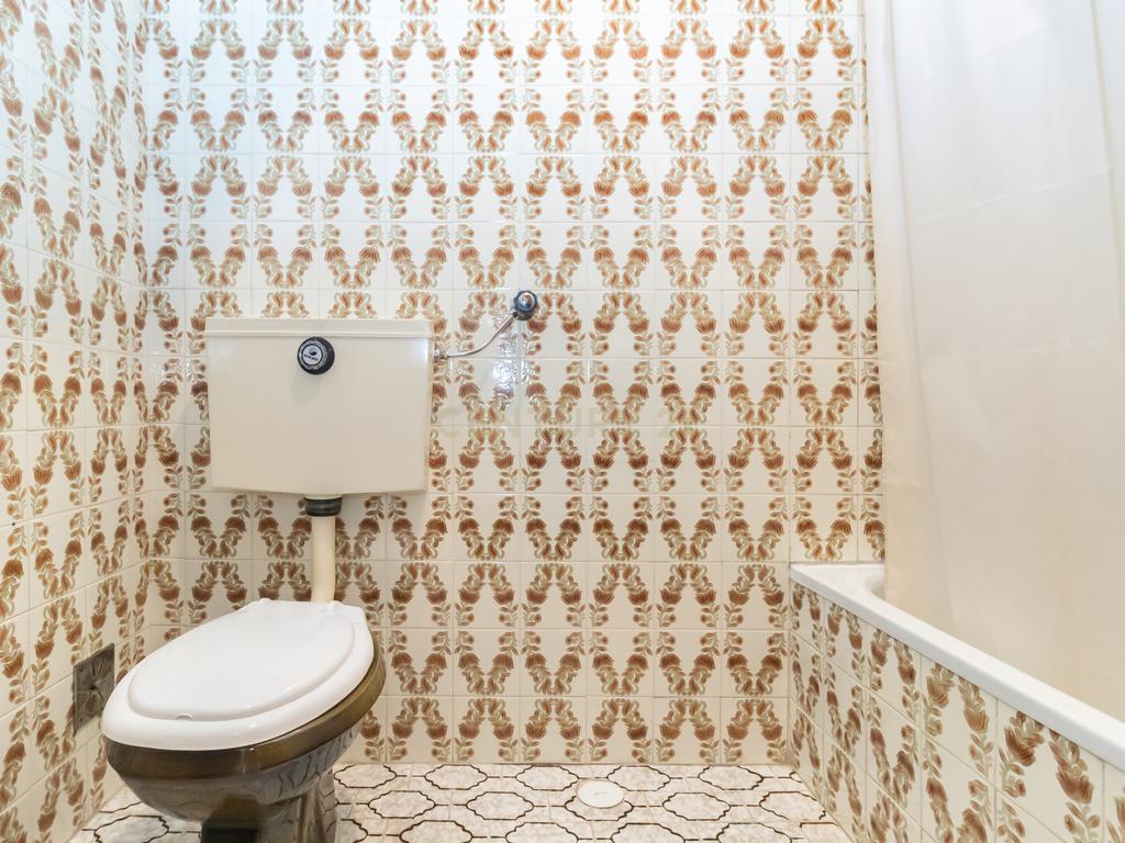 Apartamento T3 em Amora, Seixal - Image 28
