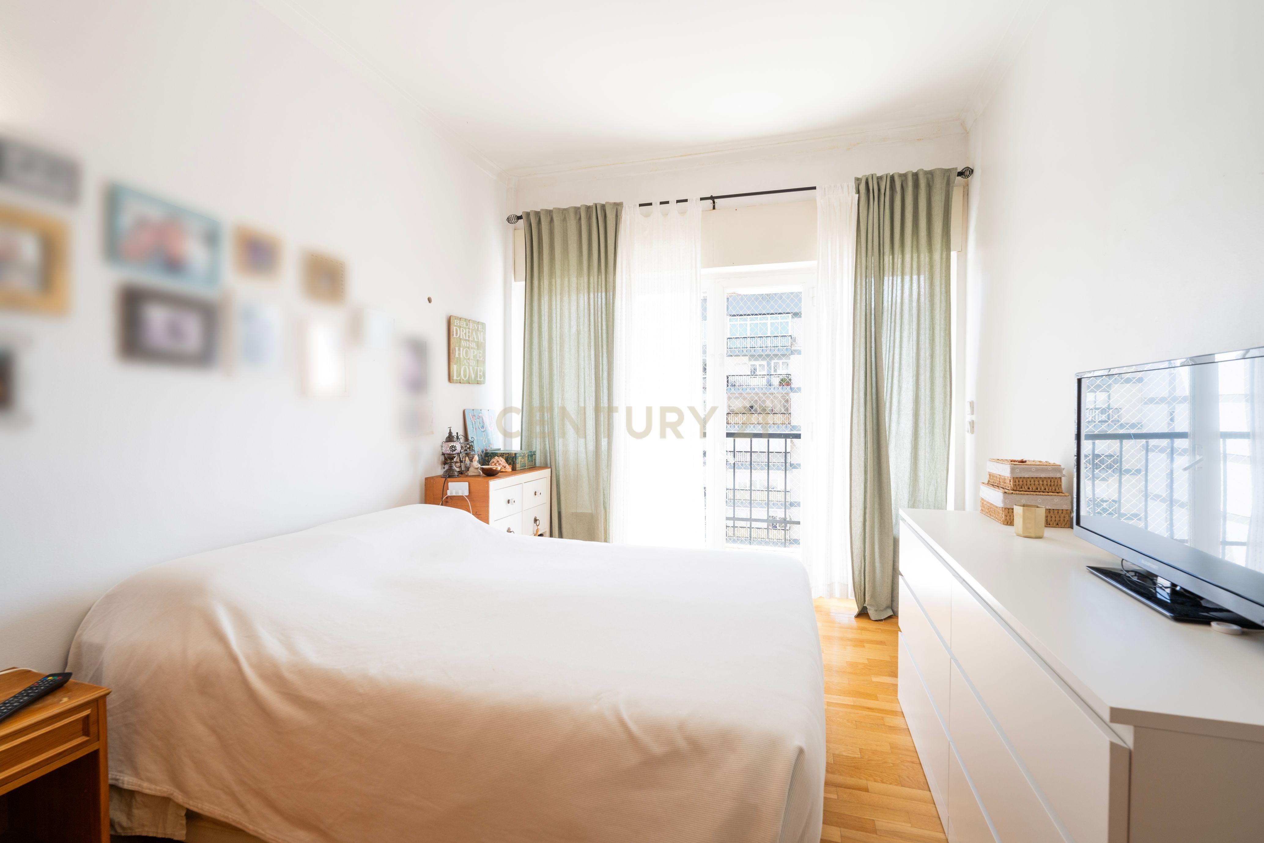 Fotografia 10 de Excelente apartamento T3 em Carnaxide