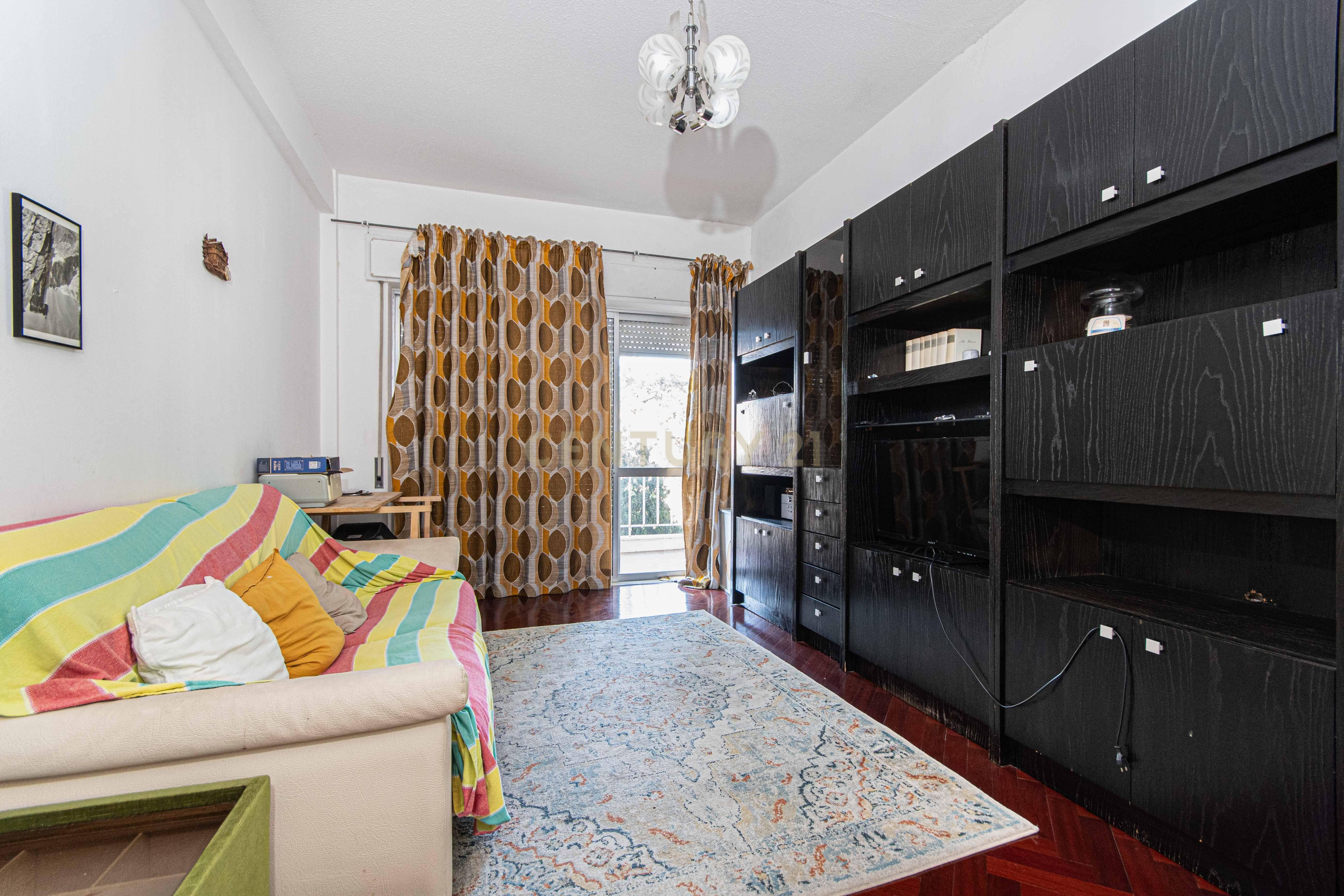 Apartamento T1 em Vila Franca de Xira – Ideal para Investimento ou Habitação Própria! - Image 5