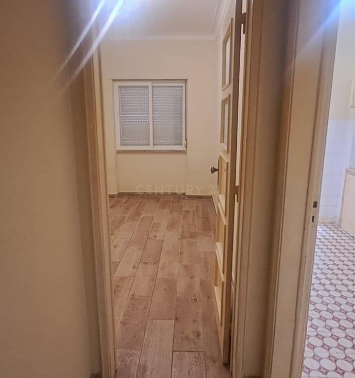 Apartamento T1 | Barreiro | 53 m² - Image 2