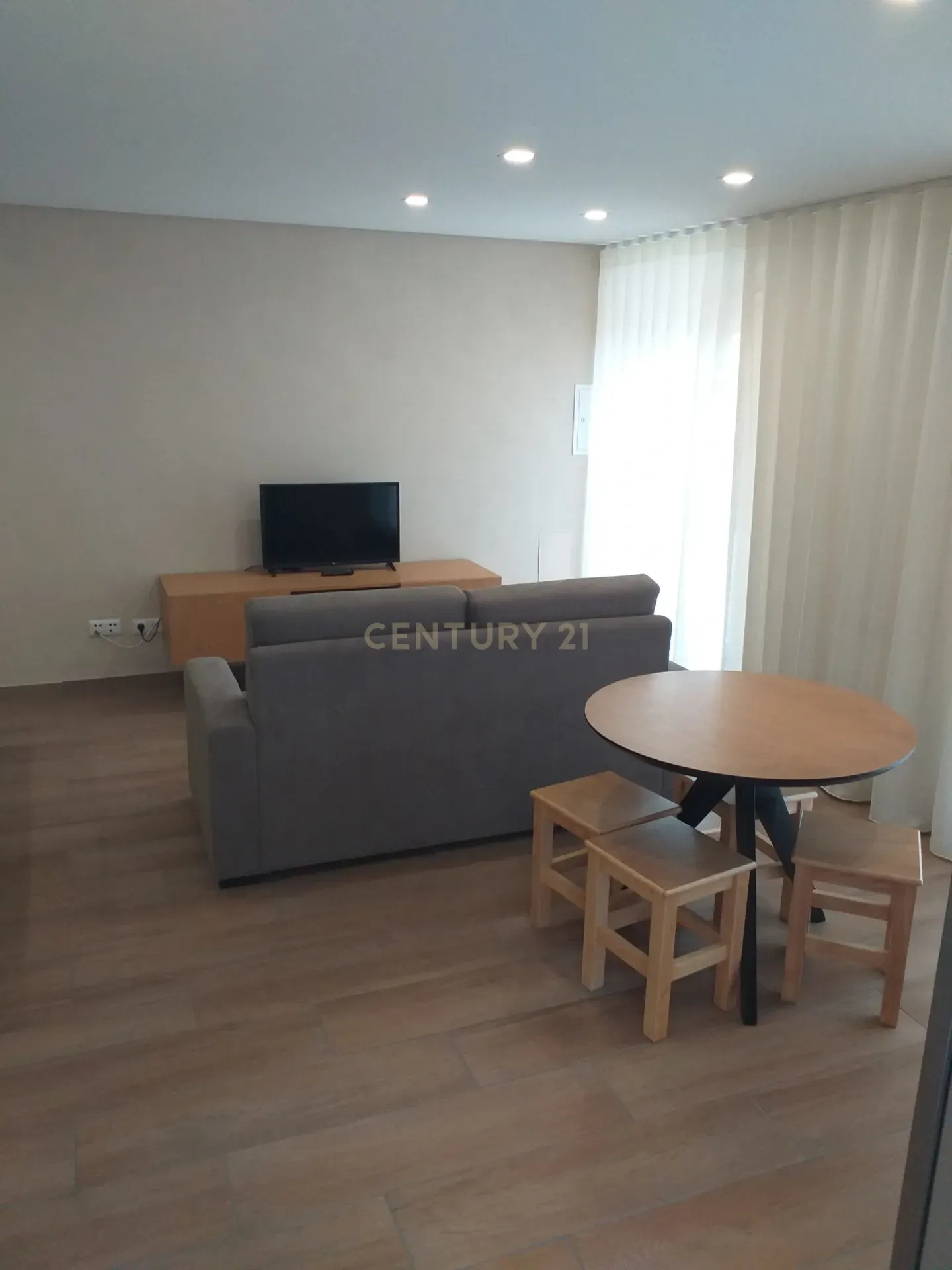 Magnífica Casa com 3 Apartamentos na Vila do Gerês - Image 30