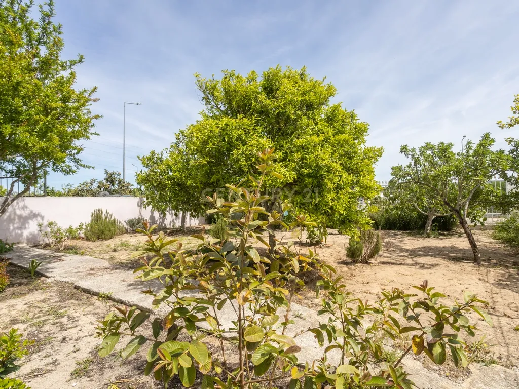 Moradia de 6 assoalhadas em lote de 500 m2 - Image 47