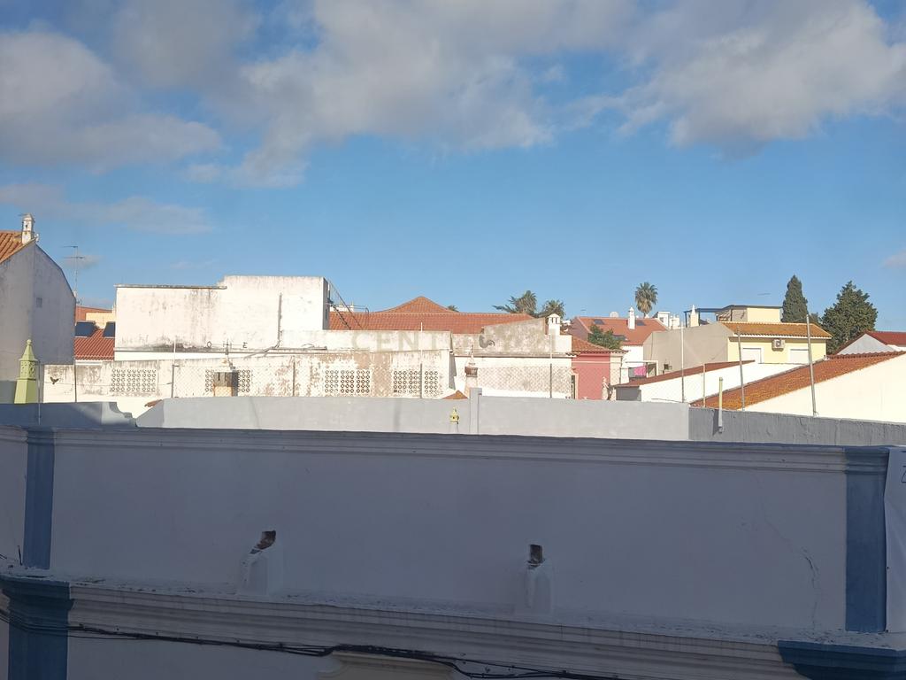 Edificio Habitacional 4 Pisos em Lagoa com Vista Panorâmica e Boa Localização - Image 21