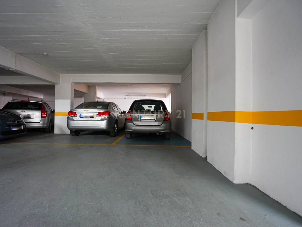 Apartamento T3 com Vista de Rio, São Vicente, Lisboa - Image 39