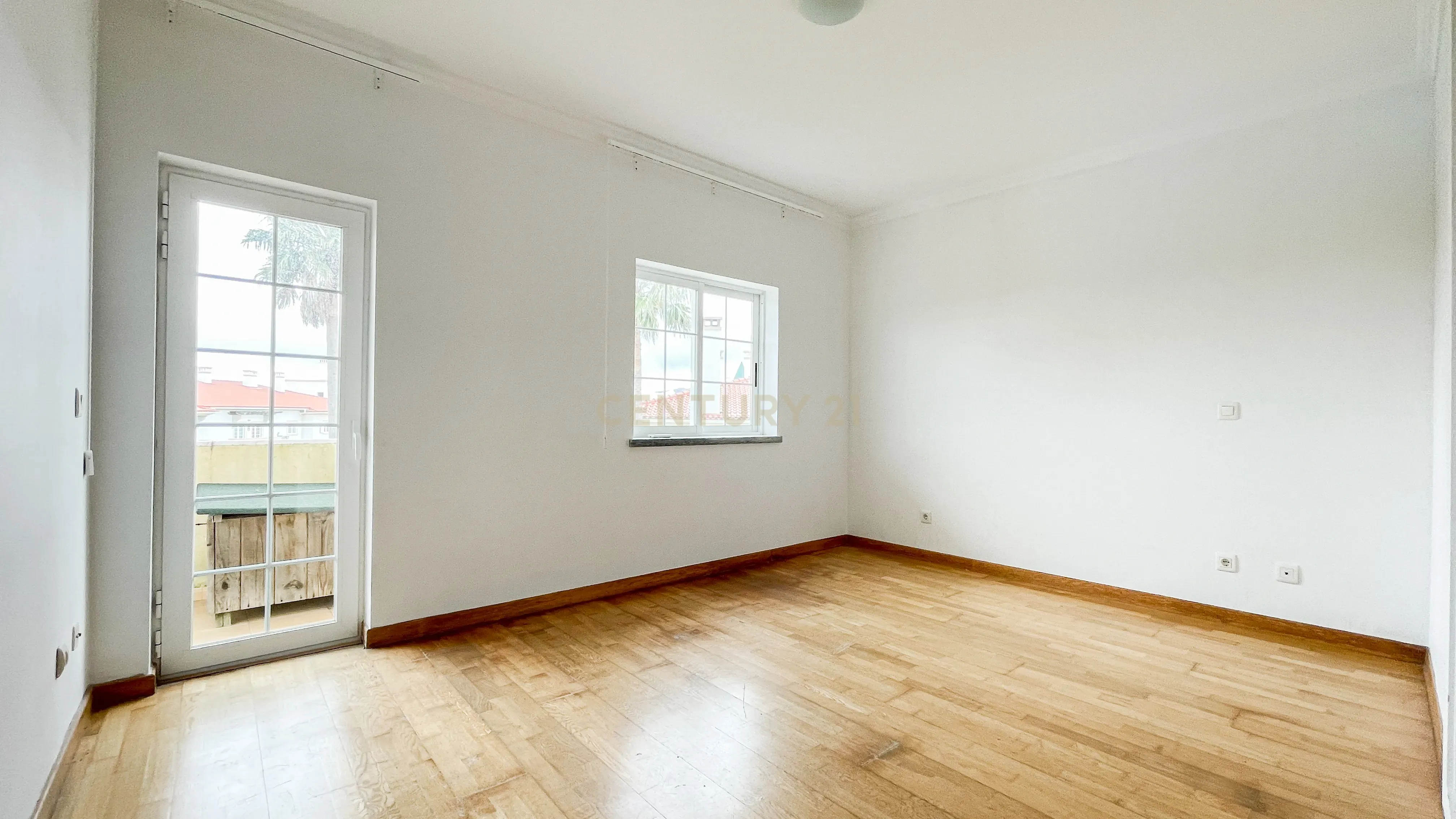 Apartamento T4 Duplex Quinta da Beloura - Image 16