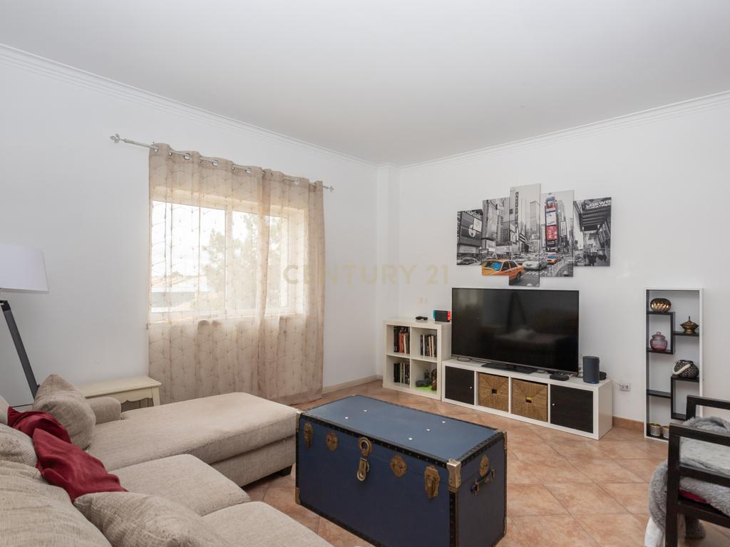 Moradia T5 em Foros de Amora - Image 14