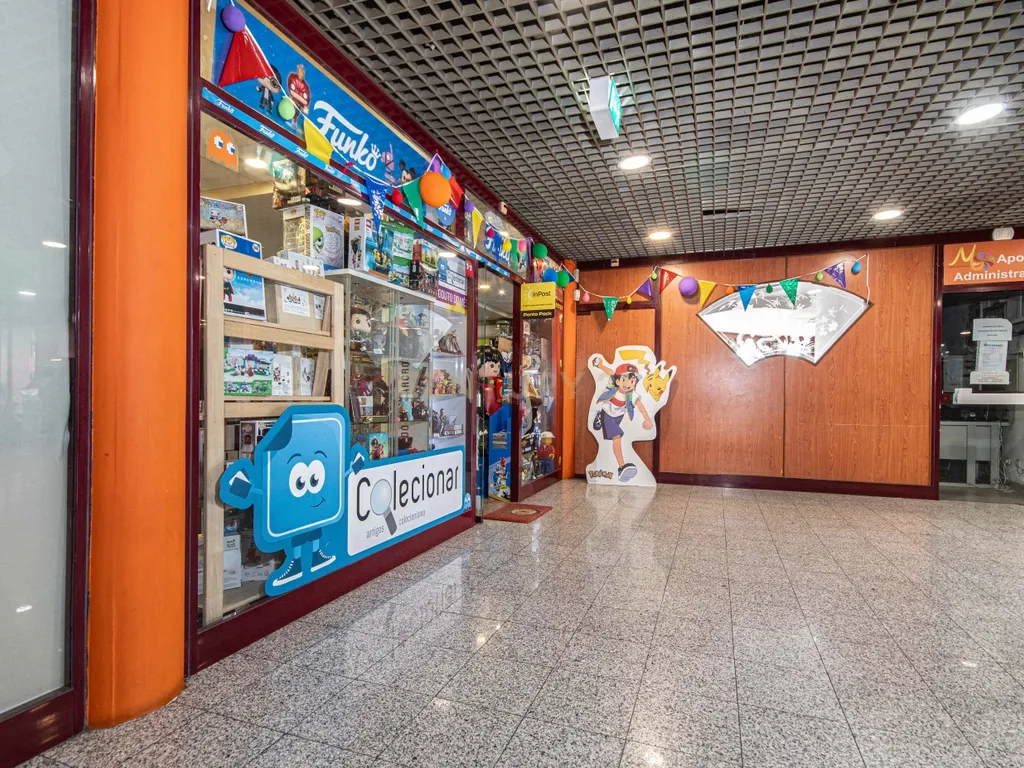 Loja em Alfragide - Quinta Grande - Excelente Oportunidade de Investimento - Image 4