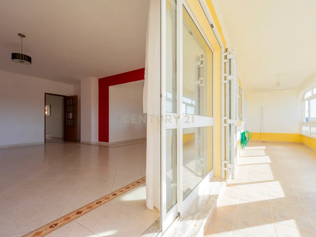 Apartamento T3 em Silves, Faro - Image 9