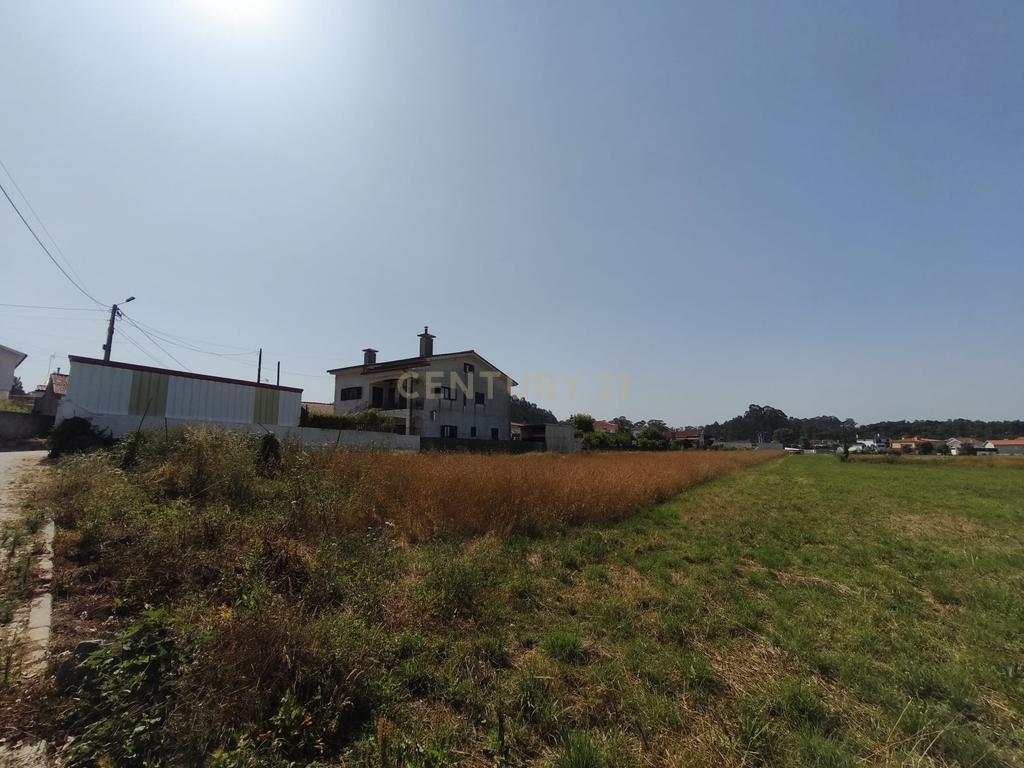 Terreno com 1530m2 em Vila-Chã, Esposende - Image 2
