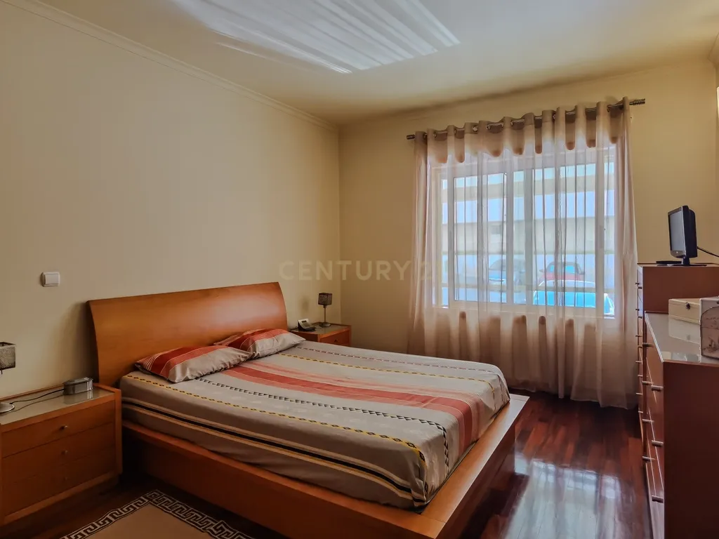 Apartamento T2 em Gondomar com Elevador e lugar de Garagem - 90m² - Image 17