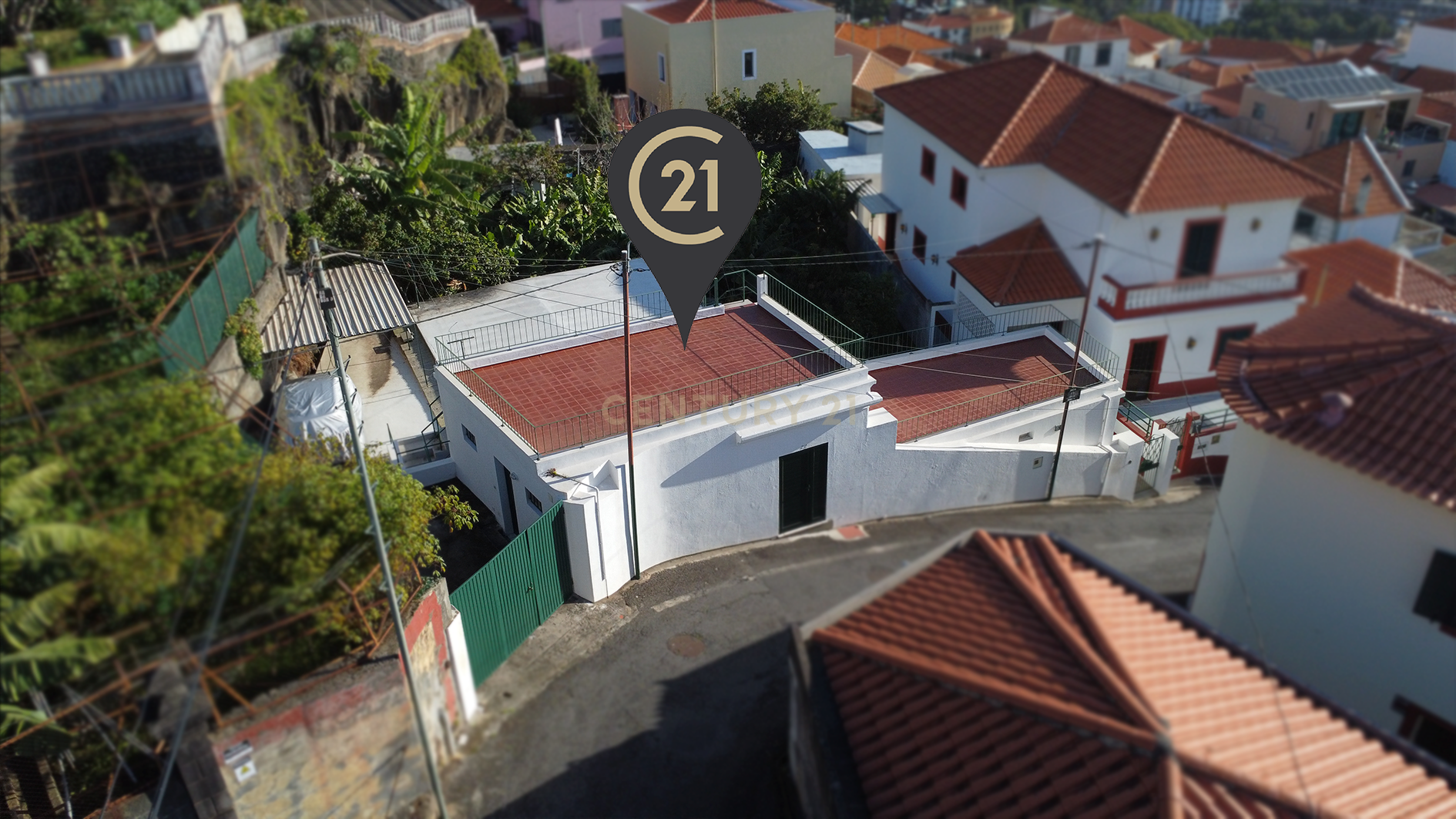 Moradia T3 - Funchal - Image 1