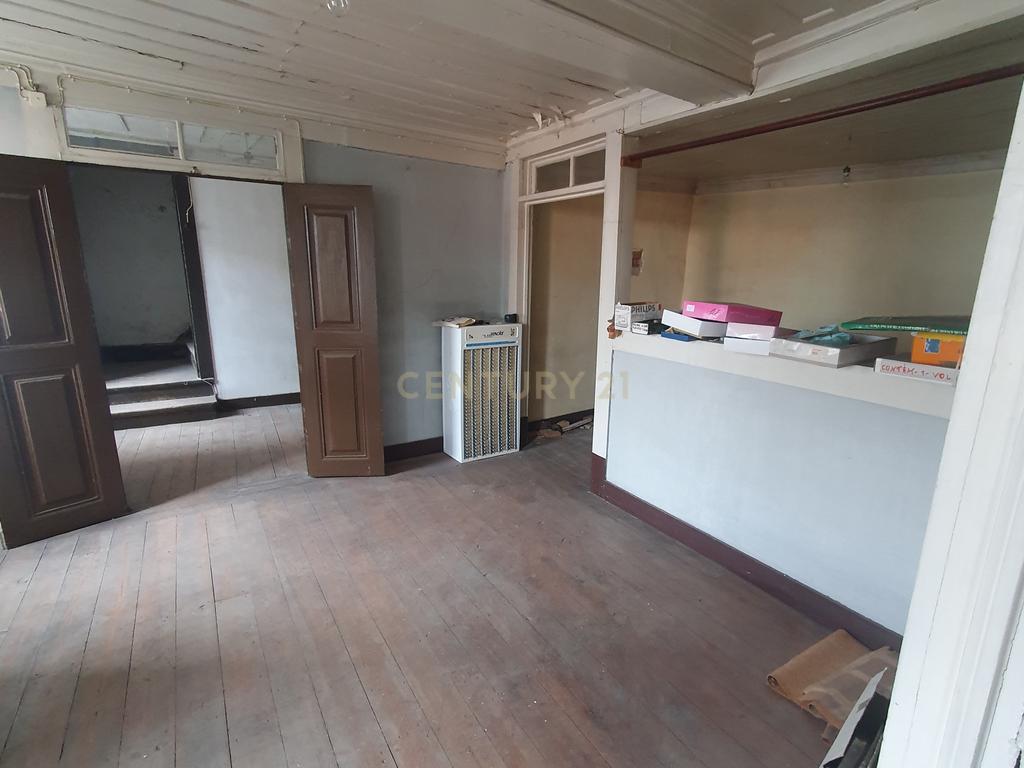 Oportunidade de Investimento na Guarda! Edificio 4 andares   - Image 9