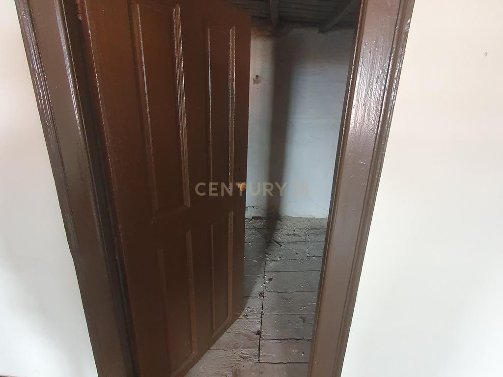 Oportunidade de Investimento na Guarda! Edificio 4 andares   - Image 13