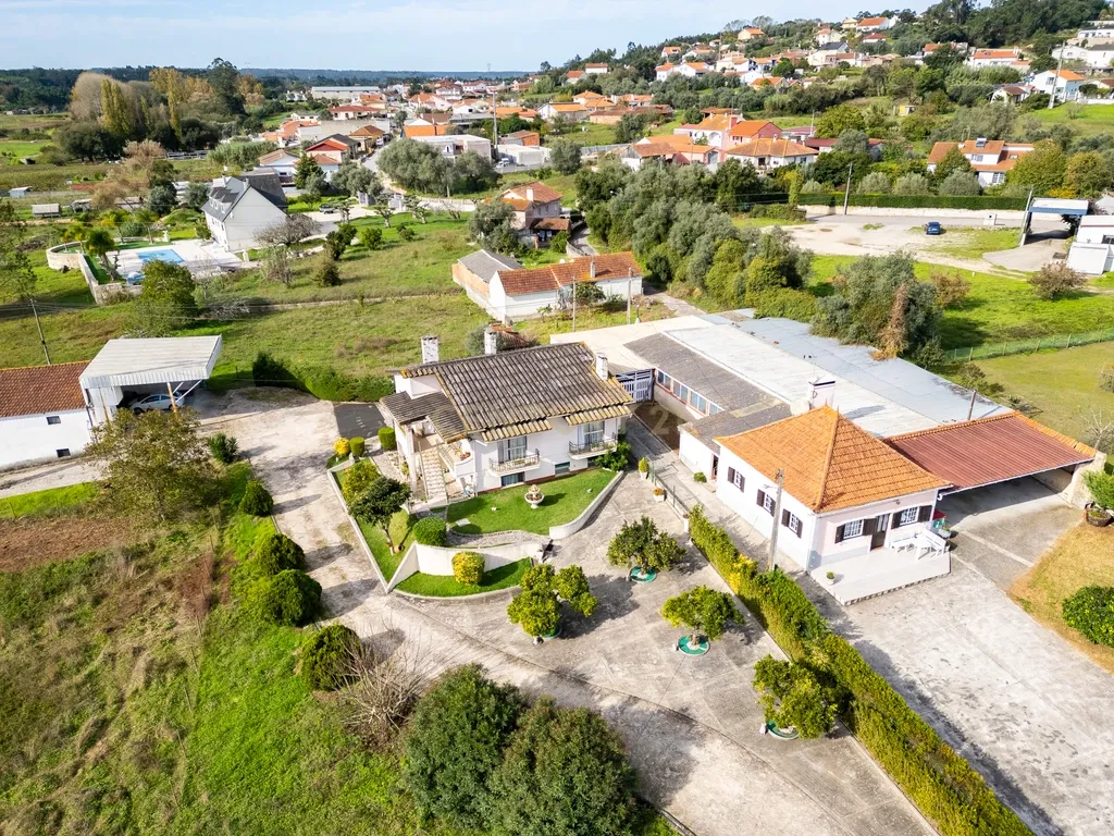 MORADIA T5 || Milagres || Leiria - Image 59