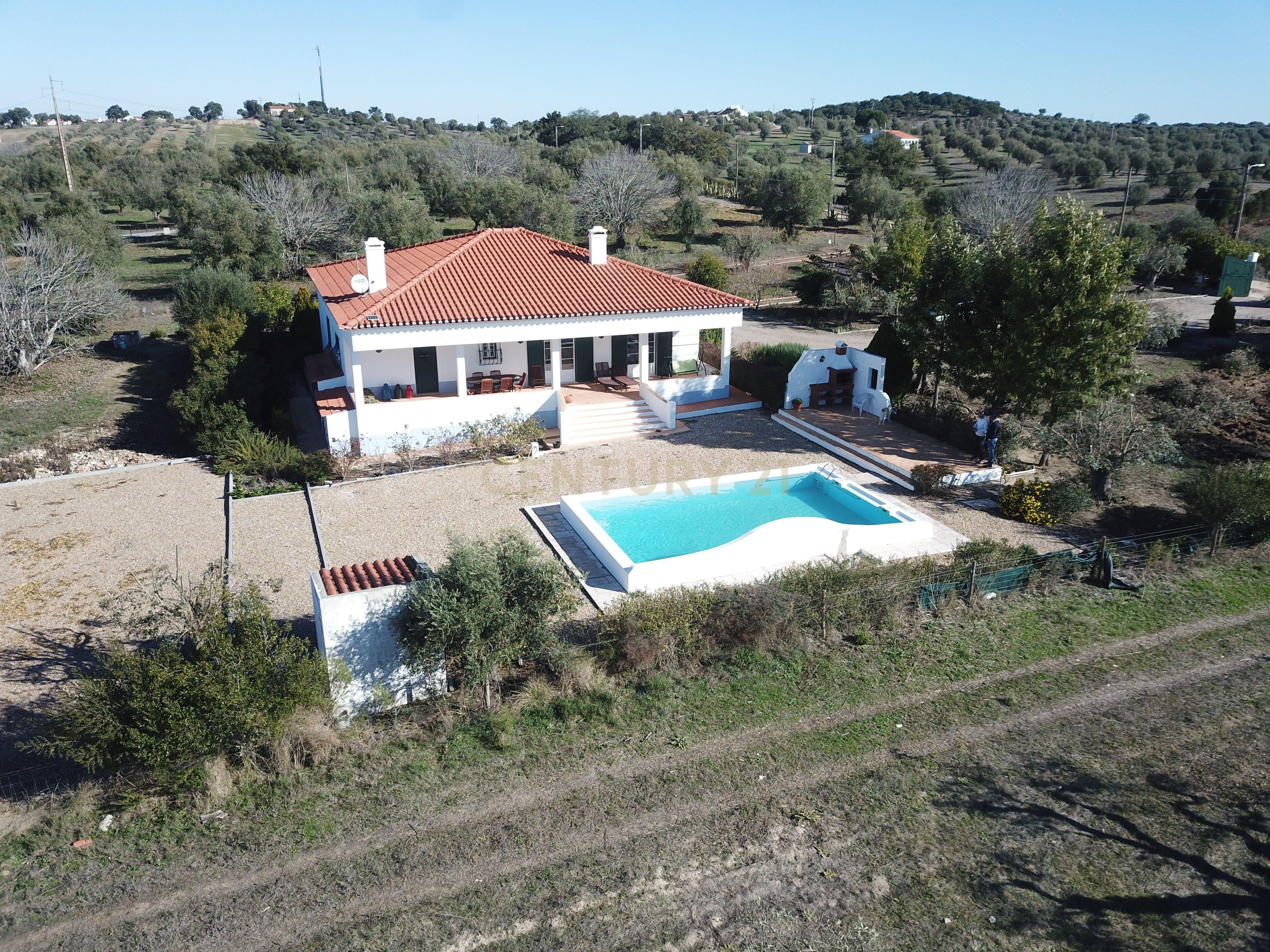 Excelente Quinta com Moradia T4 e piscina em Brotas, Mora- Évora - Image 26