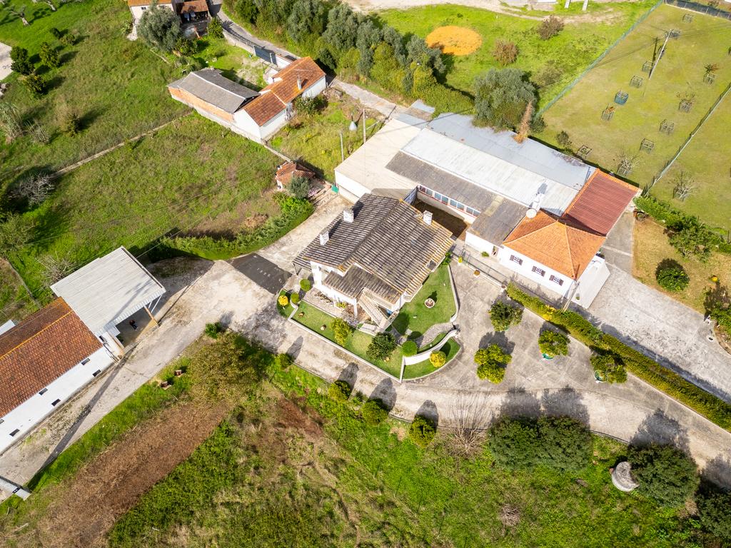 MORADIA T5 || Milagres || Leiria - Image 61