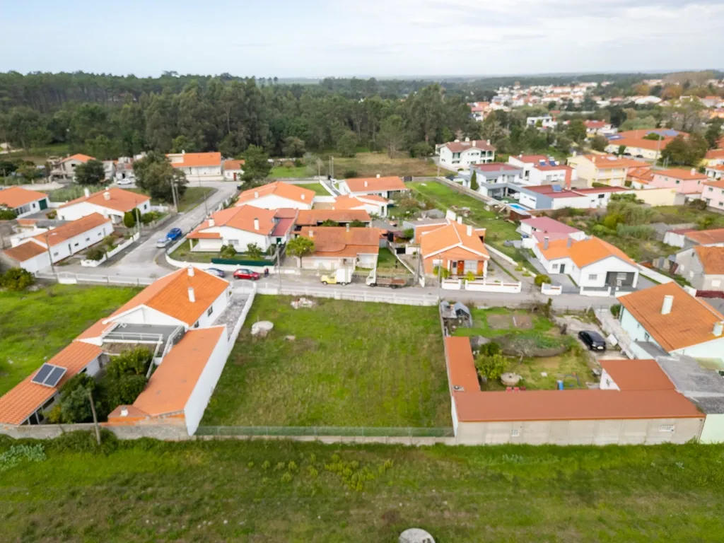 Terreno de 786 m2 para construção todo murado - Image 4