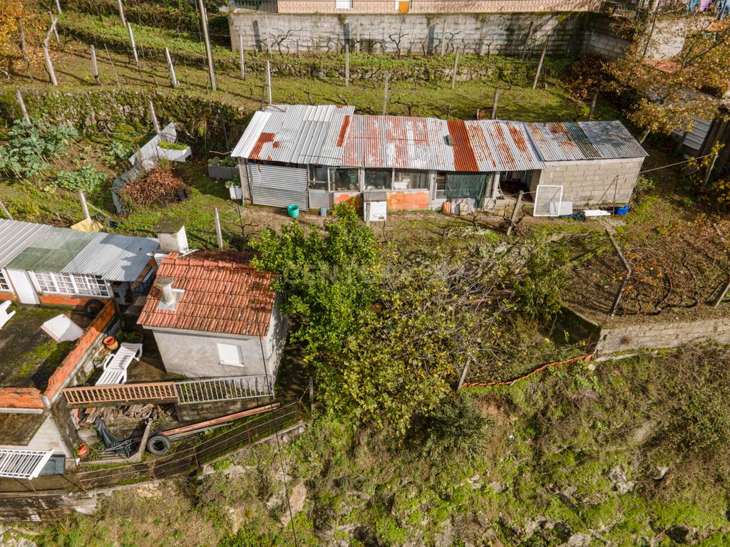 Moradia V3 em Valadares, Baião - Image 23