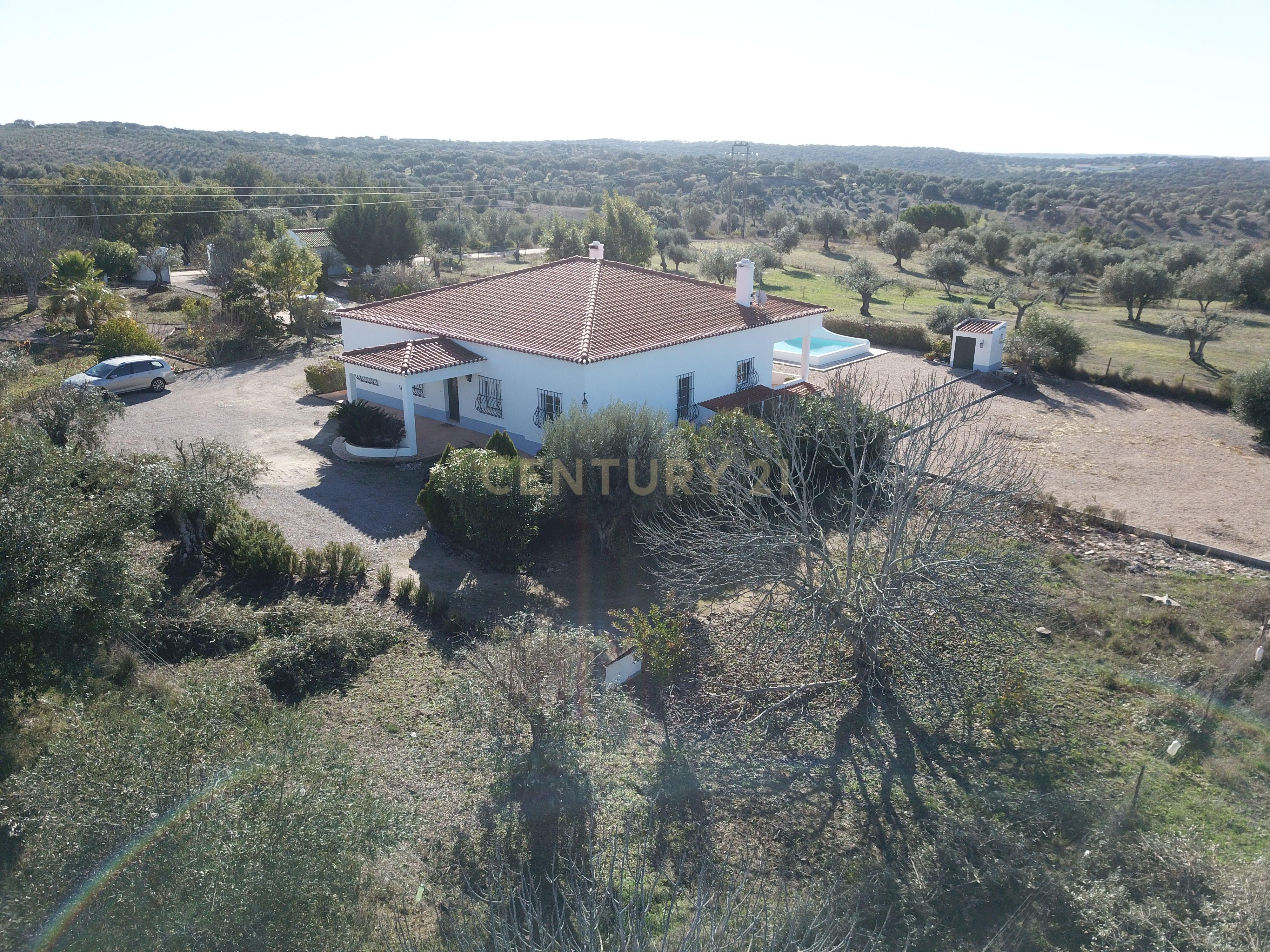 Excelente Quinta com Moradia T4 e piscina em Brotas, Mora- Évora - Image 29