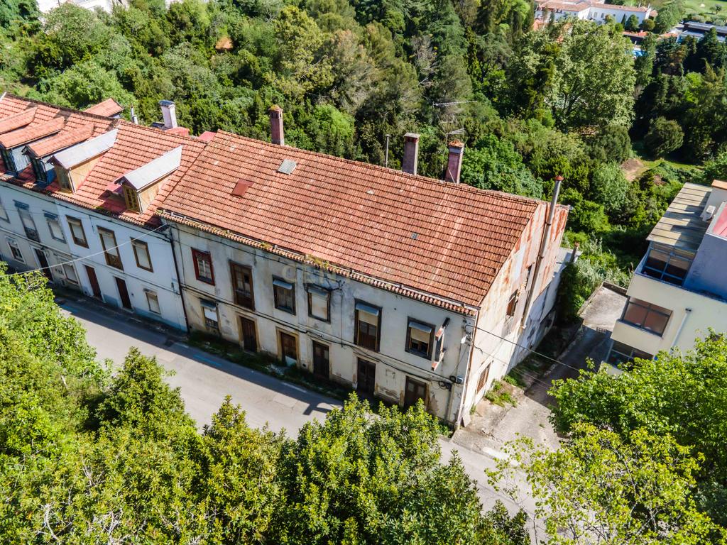 Moradia em projeto com vistas deslumbrantes sobre Coimbra - Image 18