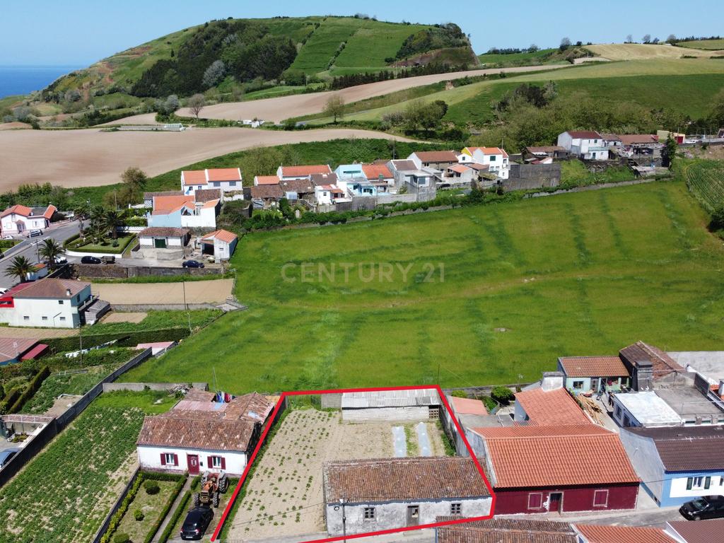 Moradia para recuperar | Fenais da Ajuda, Ribeira Grande - Image 6