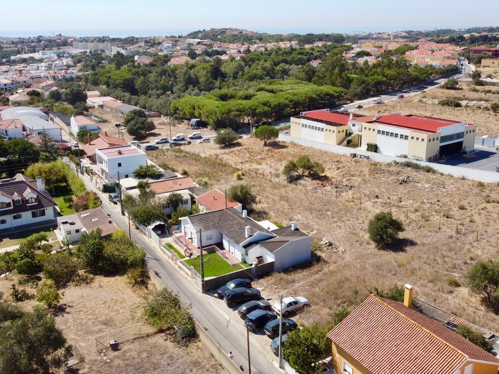 Terreno 305m2 PROJETO APROVADO e LICENÇAS PAGAS em Manique  - Image 13