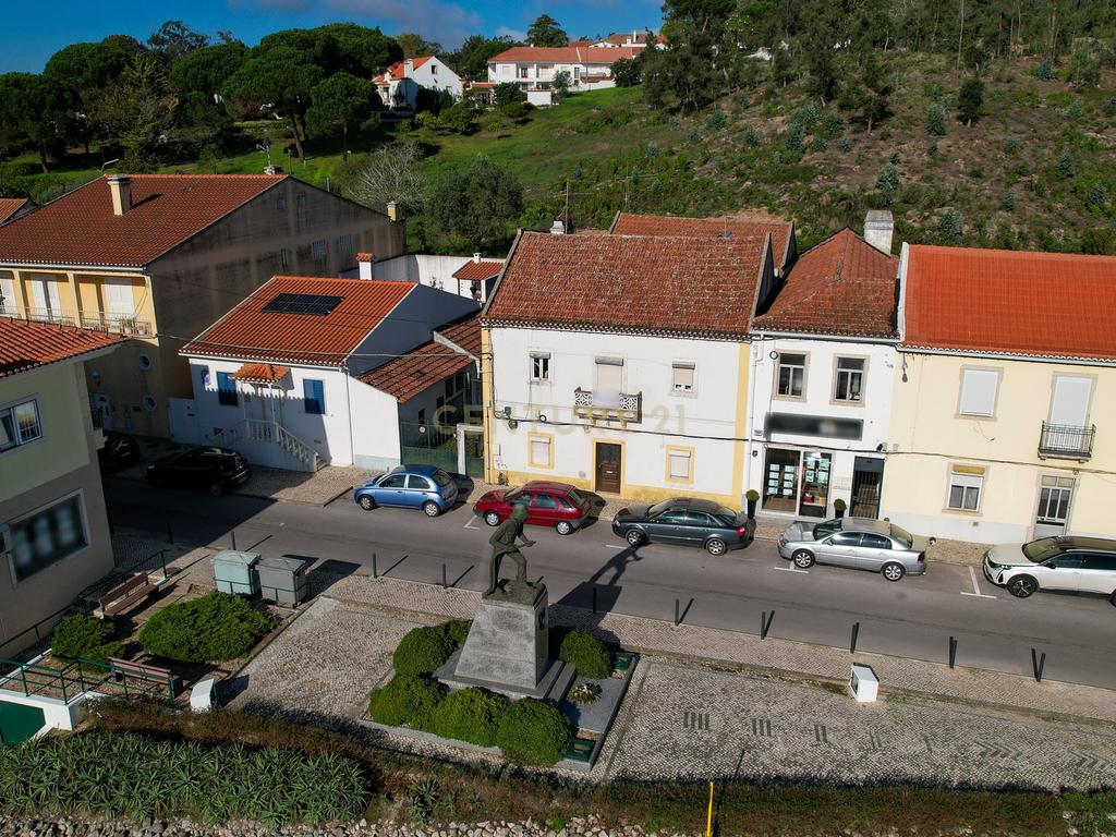 Edifício de Apartamentos - Image 19