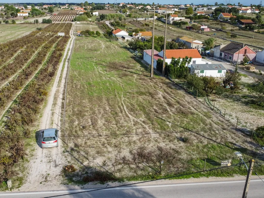 Terreno Misto de 7.500m² com Possibilidade de Construção de MORADIA, Cajados, Palmela - Image 23