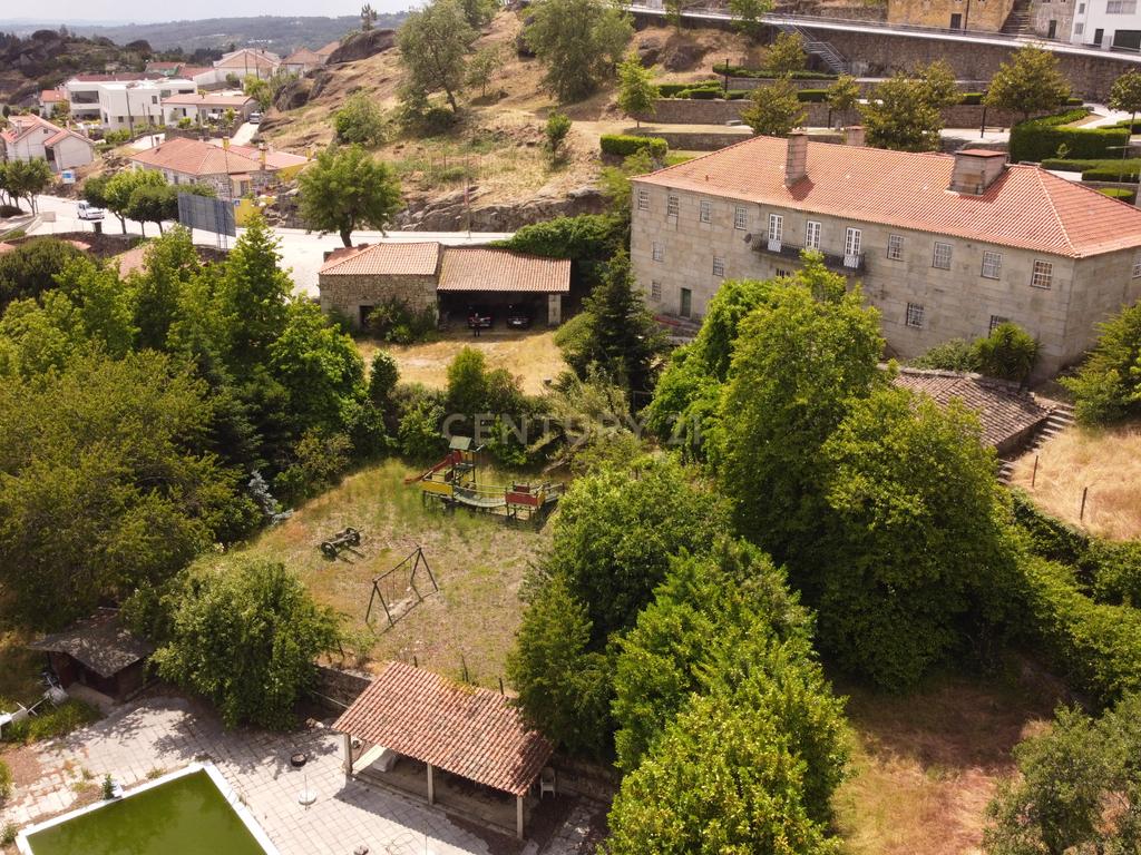 Quintinha com Solar em Aguiar da Beira - Image 9