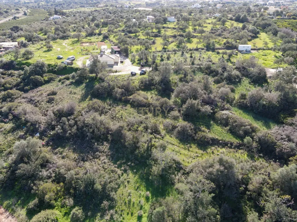 Terreno Misto com ruína nas Fontainhas, Albufeira - Image 9
