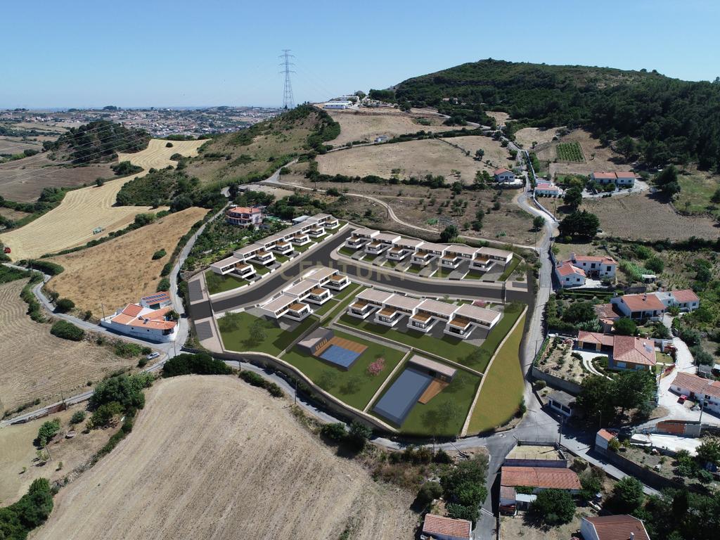 Terreno 13,000 m2  Arruda dos Vinhos, Alverca - Image 1