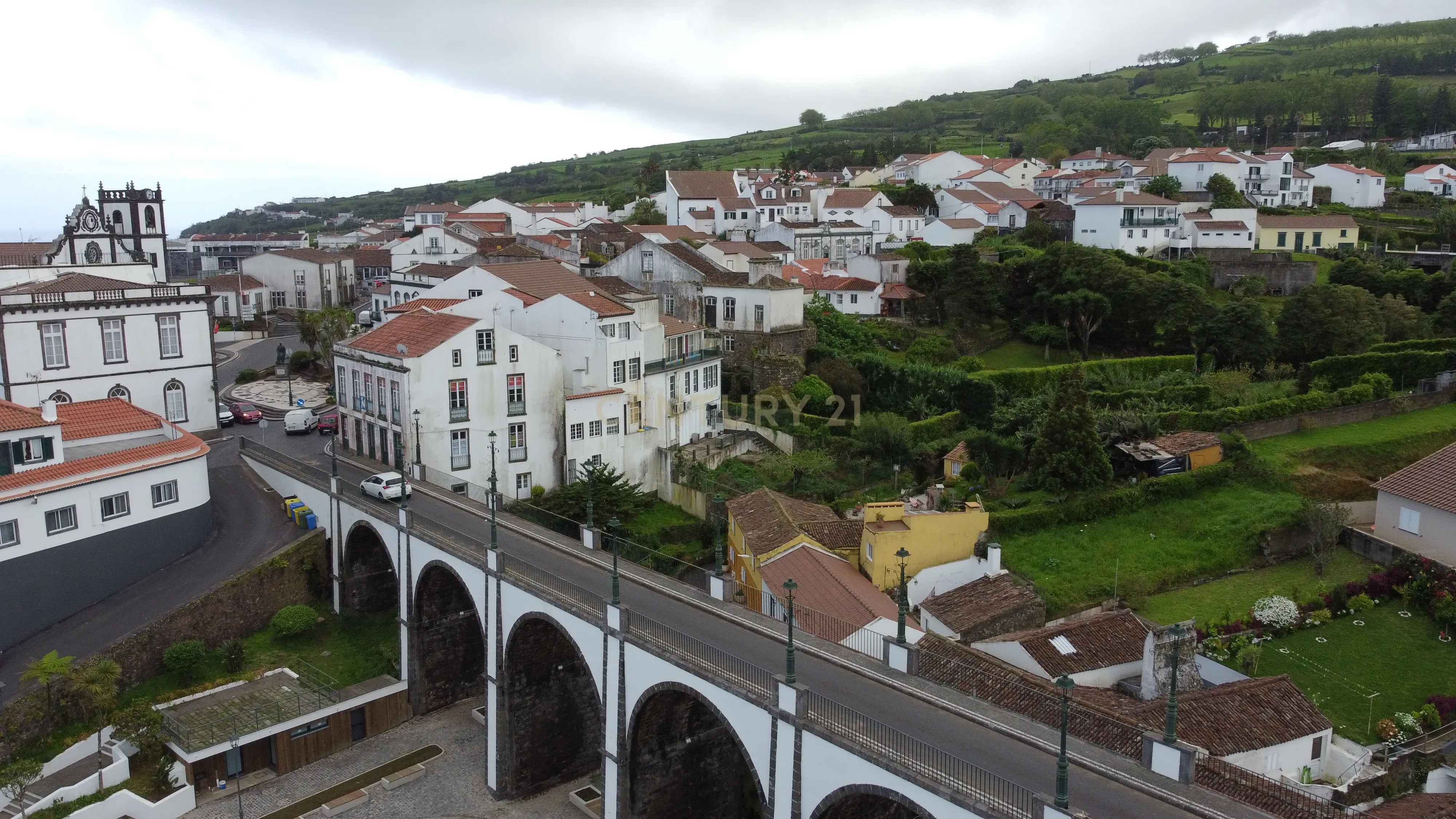 Moradia T3 em Excelente Estado de Conservação na Bela Vila do Nordeste - Image 23
