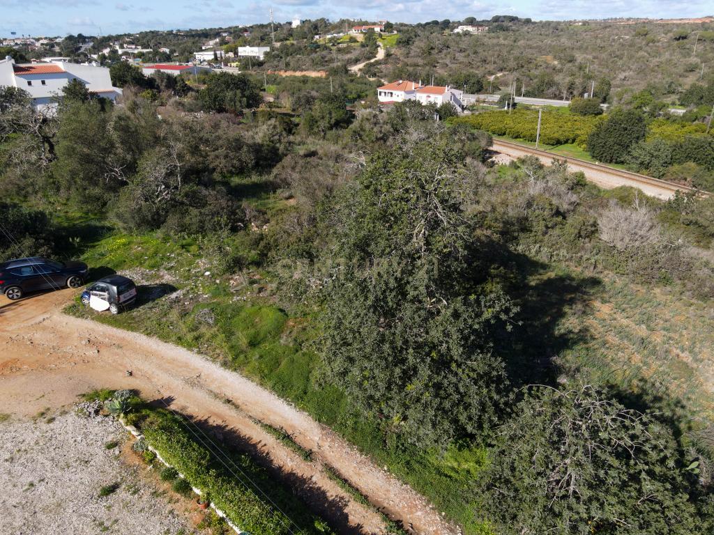 Terreno Misto com ruína nas Fontainhas, Albufeira - Image 3