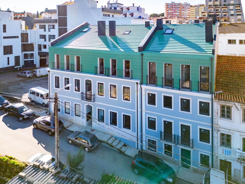 Apartamento T4 duplex || Centro Histórico de Leiria - Image 22
