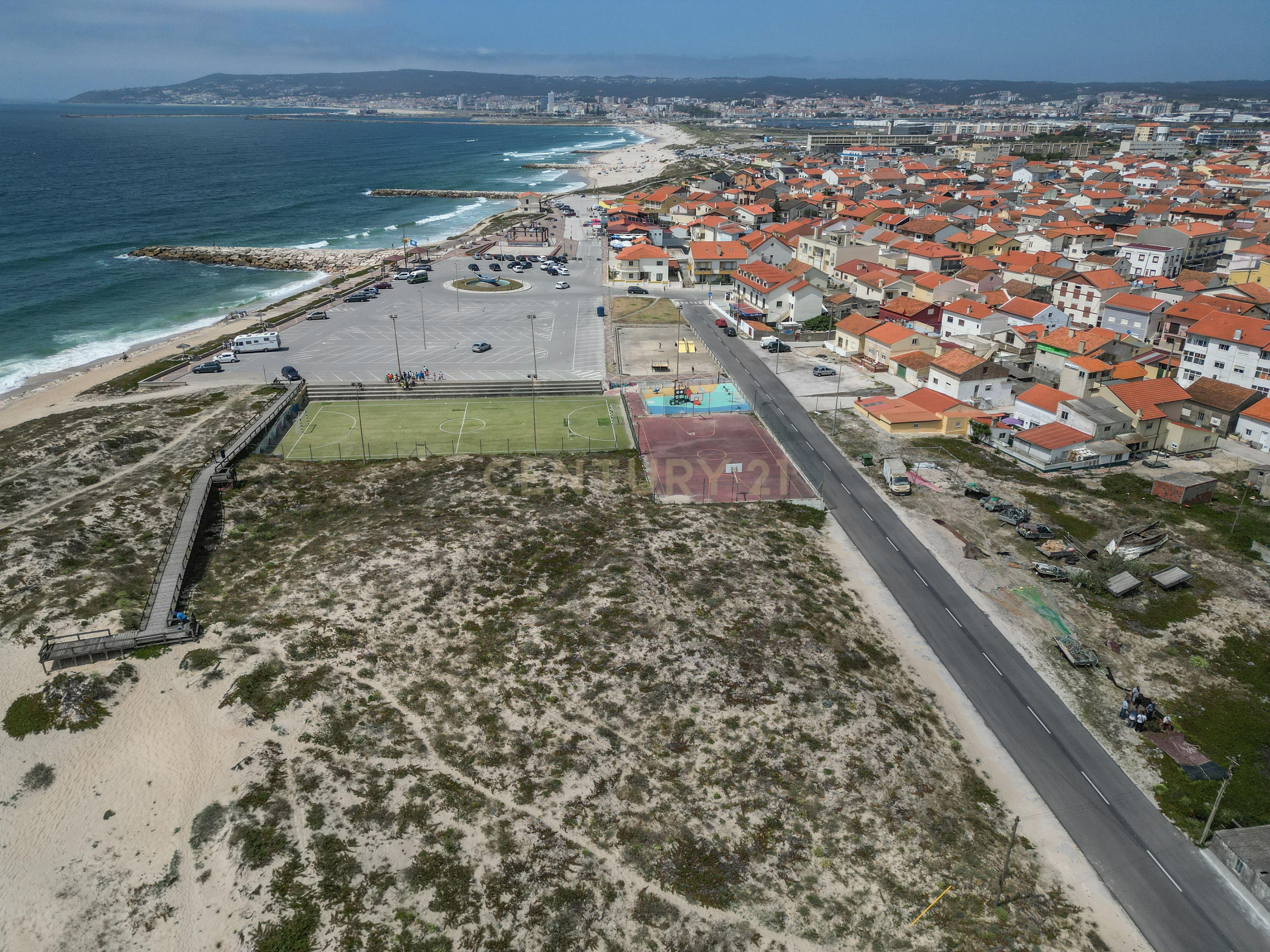 Moradia T8 Perto da Praia em São Pedro, Figueira da Foz - Image 23
