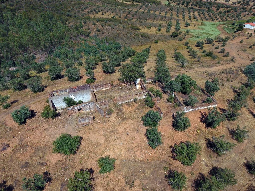 Terreno de 22ha com Ruína de 250m² em Alqueva – Oportunidade no Alentejo - Image 27