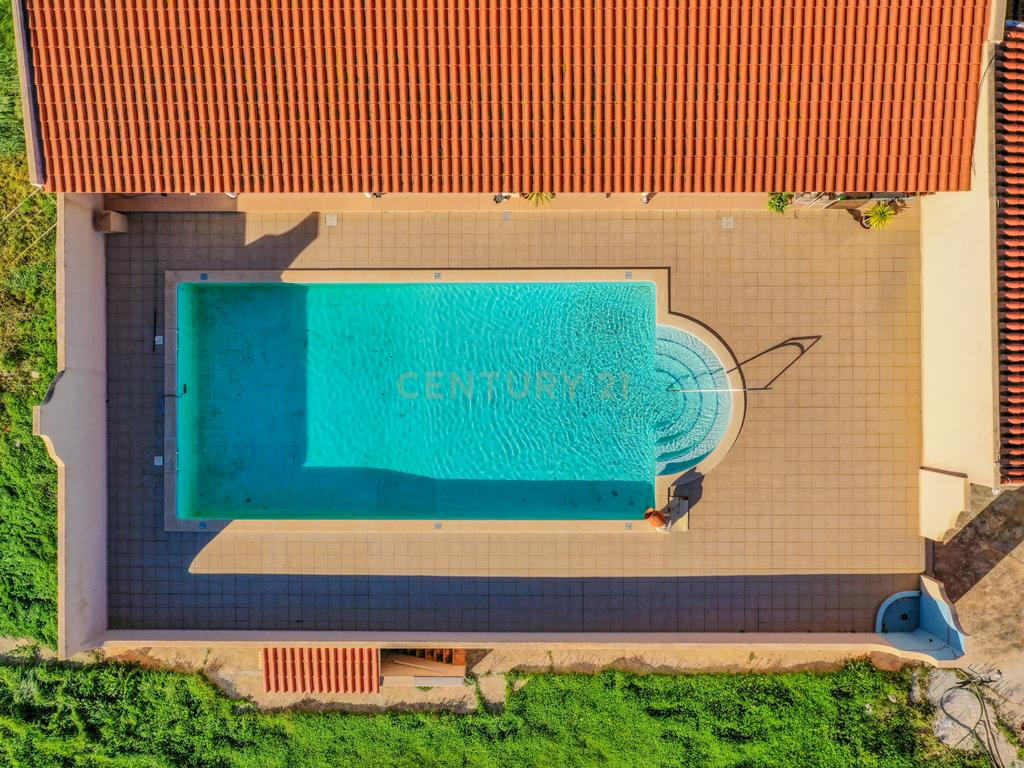 Quinta de Luxo em Silves com 10 Quartos e Piscina Comum - Image 24