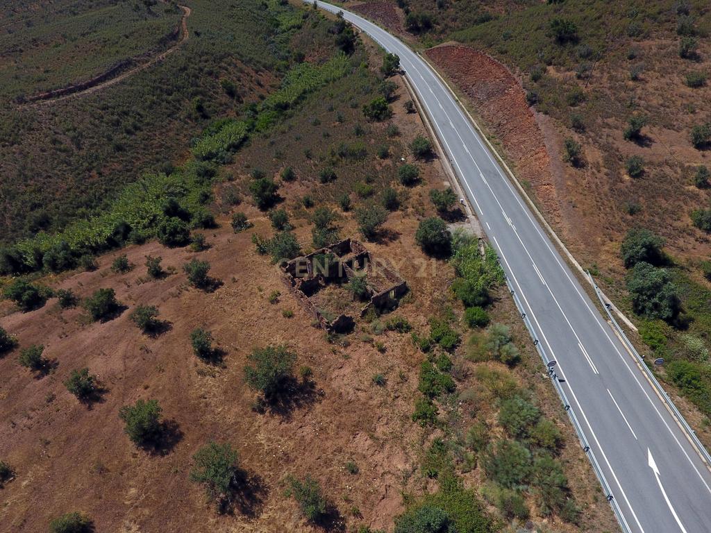 Terreno de 22ha com Ruína de 250m² em Alqueva – Oportunidade no Alentejo - Image 20