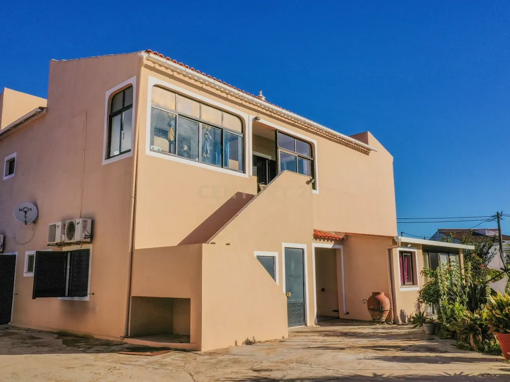 Quinta de Luxo em Silves com 10 Quartos e Piscina Comum - Image 35