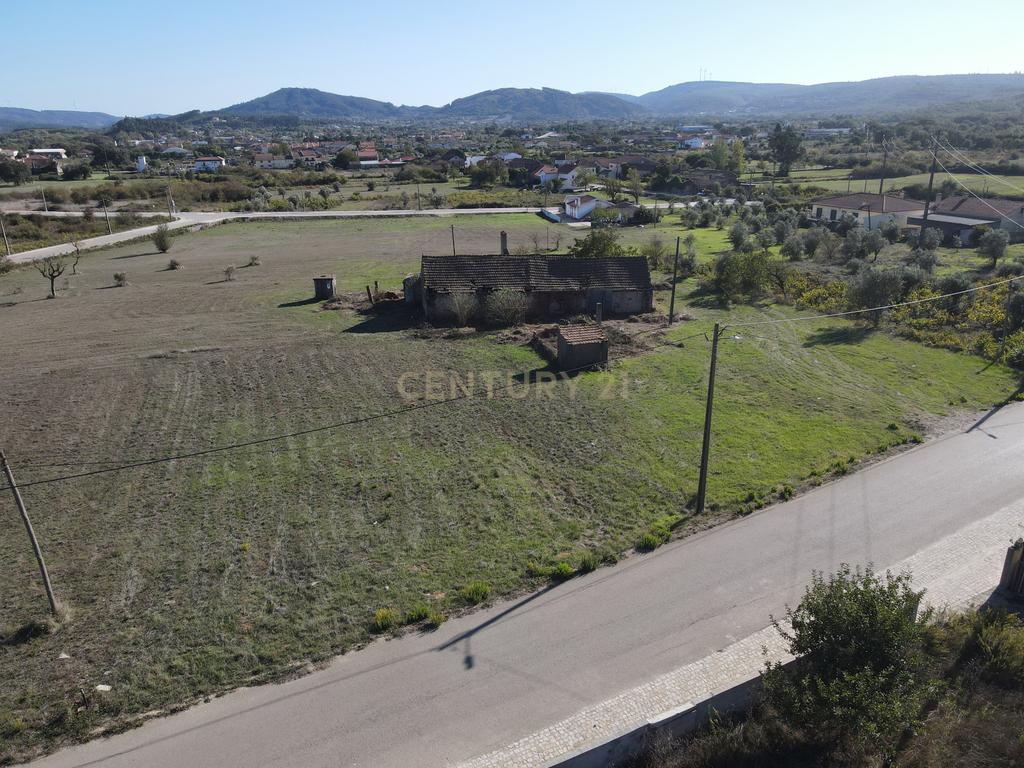 Terreno C/ ruína - Próximo do centro de Ansião - Image 4