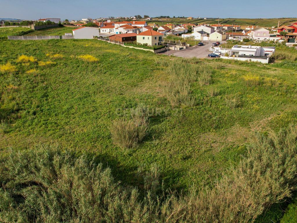 Terreno com PIP aprovado para 2.000 m2 de construção - Image 6